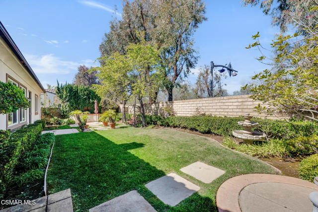 5199 Via Dolores, Newbury Park CA: https://media.crmls.org/mediaz/040b2e75-ba5a-4916-a216-2cdae849d867.jpg