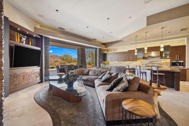 50741 Desert Arroyo Trail, Indian Wells CA: https://media.crmls.org/mediaz/040bd800-314e-462b-9f38-e66b46d17c62.jpg