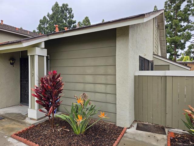 6883 Bear River Row, San Diego CA: https://media.crmls.org/mediaz/040c99bb-4637-4191-9243-9ffd2e6eb902.jpg