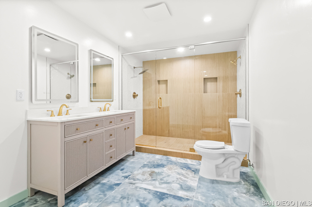 5760 Marengo AVE, La Mesa CA: https://media.crmls.org/mediaz/040e27a8-1b37-45d5-9dfe-05716bc6d332.jpg