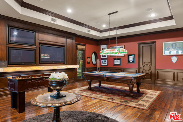 25315 Prado De Los Suenos, Calabasas CA: https://media.crmls.org/mediaz/040ee688-ad41-4b45-bc15-3732c46fece9.jpg