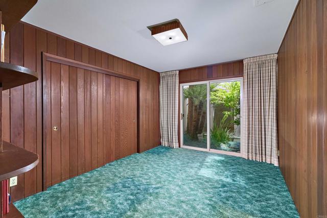 3190 Falcon Drive, Carlsbad CA: https://media.crmls.org/mediaz/040f4bb9-bbf3-4bb9-81ad-56e8f973eb7e.jpg