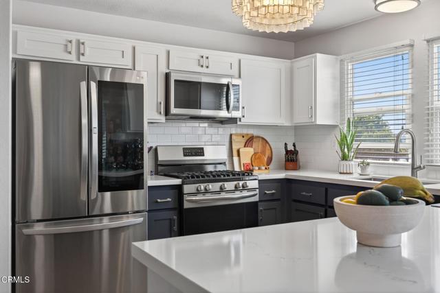 Detail Gallery Image 10 of 24 For 11218 Snapdragon St, Ventura,  CA 93004 - 2 Beds | 2 Baths