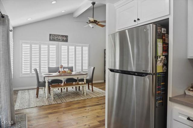 Detail Gallery Image 11 of 44 For 472 Madreselva Ct, Camarillo,  CA 93012 - 4 Beds | 2 Baths