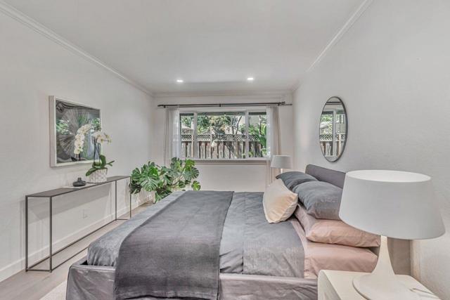 633 Highland Avenue, San Mateo CA: https://media.crmls.org/mediaz/04116fbe-34cf-44b5-9b43-002452152a0f.jpg