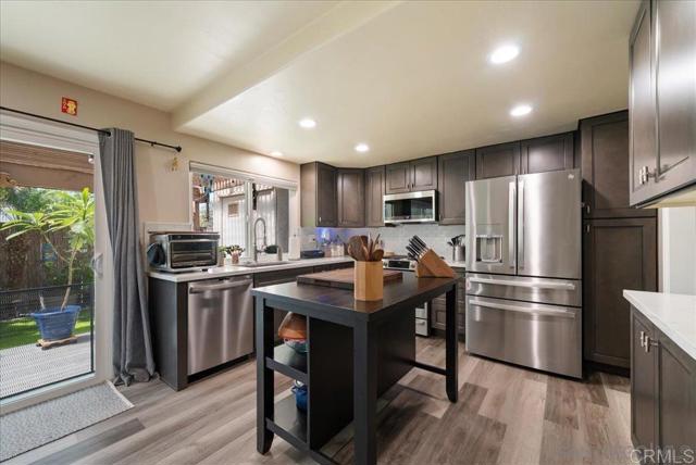 Front Image Thumbnail for CRNDP2508355