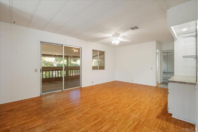 Detail Gallery Image 14 of 33 For 1175 La Moree Rd Spc 24,  San Marcos,  CA 92078 - 2 Beds | 2 Baths