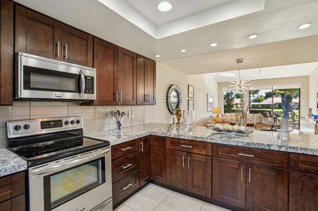 MLS #219138885DA image #12