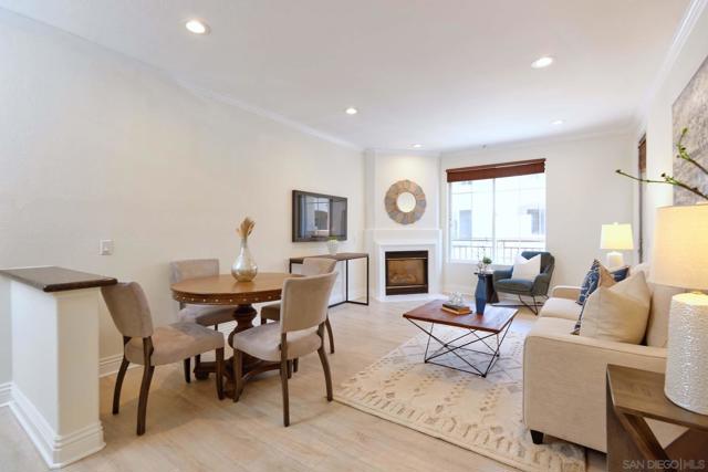 12376 Carmel Country Rd, San Diego CA: https://media.crmls.org/mediaz/0416fa22-6e9b-43ec-a330-fff3dd9df723.jpg