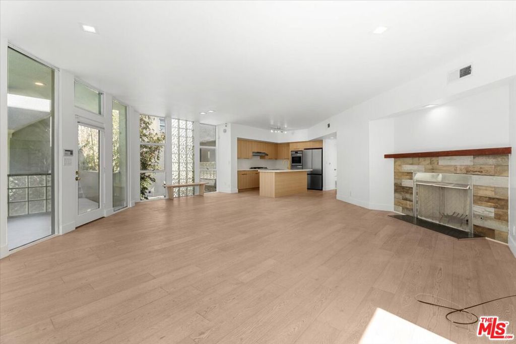 MLS #26843935 image #25