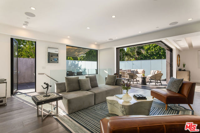 732 Huntley Drive, West Hollywood CA: https://media.crmls.org/mediaz/04172e35-bcee-435a-be21-b58d10160567.jpg