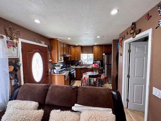 620 Verano Street, Soledad CA: https://media.crmls.org/mediaz/04175278-d9e4-42fe-9839-2fcbc66ce003.jpg