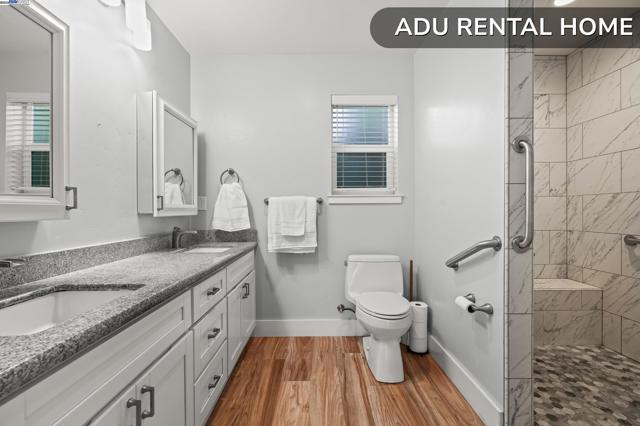 507 Maple St, Livermore CA: https://media.crmls.org/mediaz/0417bfc1-088a-4dbe-8c4c-300cd8acd3ba.jpg