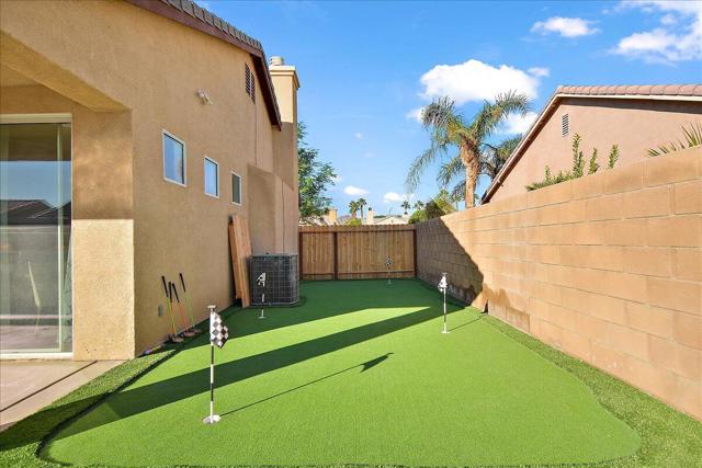 47450 Manteca Court, Indio CA: https://media.crmls.org/mediaz/04199e09-6709-4253-a84c-79acbd1de63e.jpg