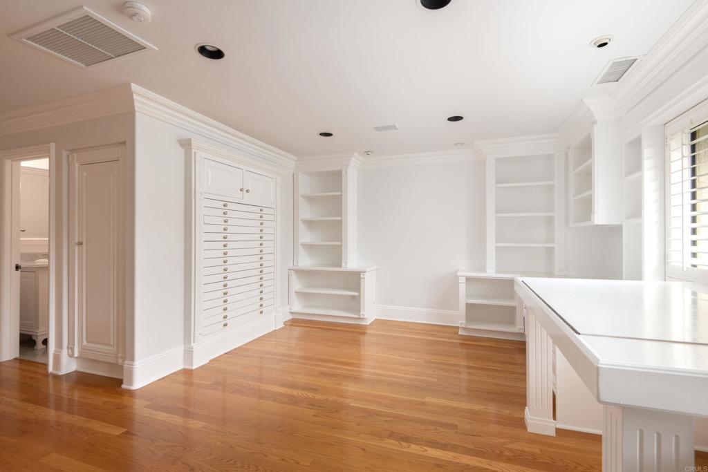 3294 Caminito Eastbluff - photo 18