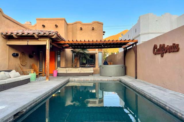 53180 Avenida Mendoza, La Quinta CA: https://media.crmls.org/mediaz/041a01d6-107b-49dc-accd-34ad2a11fbb0.jpg