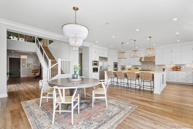 4719 Crespi Ct, Carlsbad CA: https://media.crmls.org/mediaz/041baa67-f059-4f94-8e57-4b0fddb941af.jpg