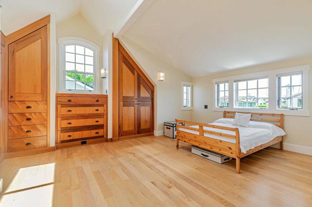 5005 Emerald Street, Capitola CA: https://media.crmls.org/mediaz/041dc940-7e2b-4ffa-bc14-92c5347050de.jpg