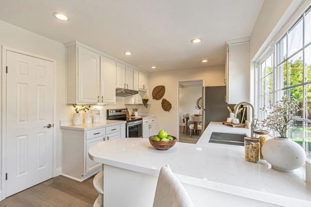 743 Silver Pine Court, Sunnyvale CA: https://media.crmls.org/mediaz/041ef975-d016-4727-99e3-314734a639af.jpg