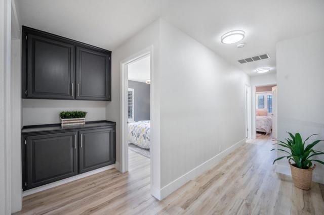17440 Calle Mazatan, Morgan Hill CA: https://media.crmls.org/mediaz/041f30bc-d868-4b7d-93c2-764bf53b27de.jpg