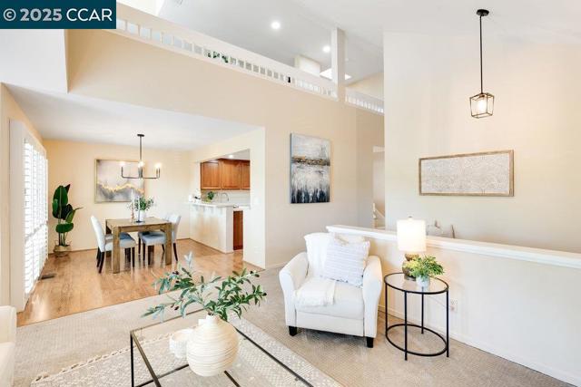 410 Beacon Ridge Lane, Walnut Creek CA: https://media.crmls.org/mediaz/0420ab8e-2dd7-433a-8b26-117a82eafbdc.jpg