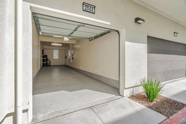 2044 Worthington Circle, Santa Clara CA: https://media.crmls.org/mediaz/0420c101-a7cd-45b3-9cb0-0106b0793f34.jpg