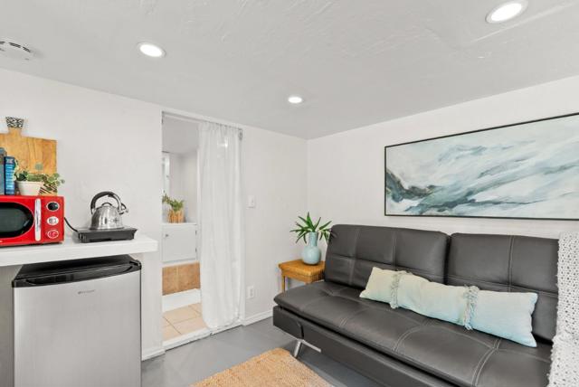 3407 Maplethorpe Lane, Soquel CA: https://media.crmls.org/mediaz/0421d30d-bc18-4537-91aa-b9c7d9366a58.jpg