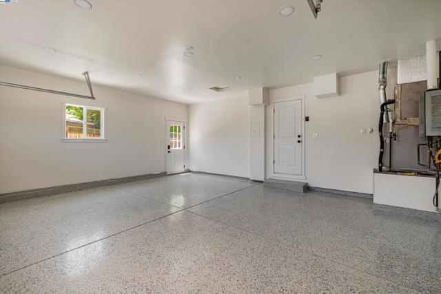 5169 Lillian Ct, Livermore CA: https://media.crmls.org/mediaz/042341f6-4813-40e0-b8b9-18246f66c963.jpg