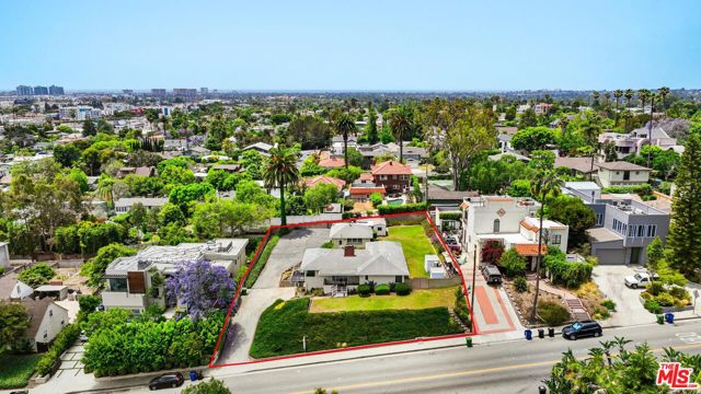 3671 Inglewood Boulevard, Los Angeles CA: https://media.crmls.org/mediaz/0423511c-ab7a-443f-90ee-f149712f5d3b.jpg