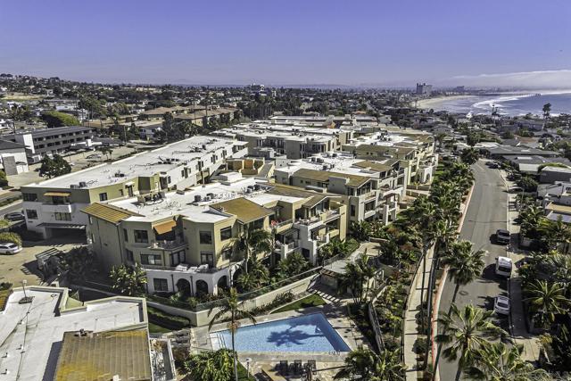 5450 La Jolla Blvd, La Jolla, California 92037, 2 Bedrooms Bedrooms, ,2 BathroomsBathrooms,Condominium,For Sale,La Jolla Blvd,250020122SD