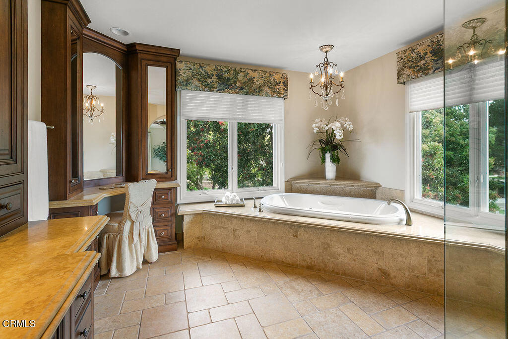 MLS #V1-33351 image #52