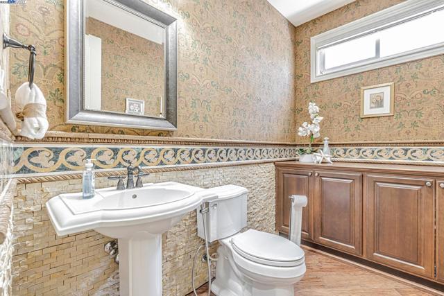 2734 E Sugar Hill Ter, Dublin CA: https://media.crmls.org/mediaz/0425e8c9-244d-4ef5-9b21-f939a68c1847.jpg