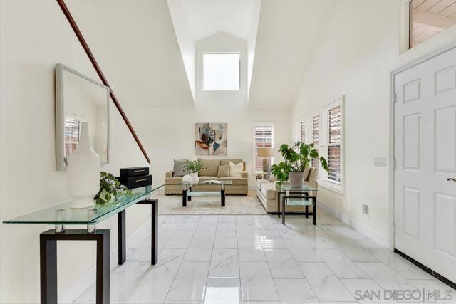 53 Avenida Descanso, Oceanside CA: https://media.crmls.org/mediaz/042624b2-babf-40a6-bfb4-c7f764fbdd9a.jpg