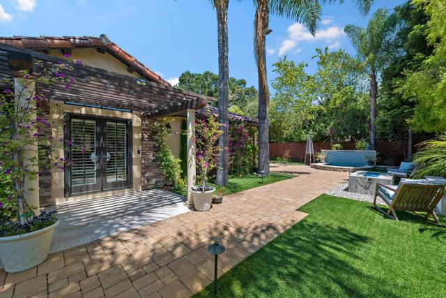 65 Fairfax Avenue, Atherton CA: https://media.crmls.org/mediaz/04271dcf-0dc5-4b01-9fba-9b2446c3b1e2.jpg