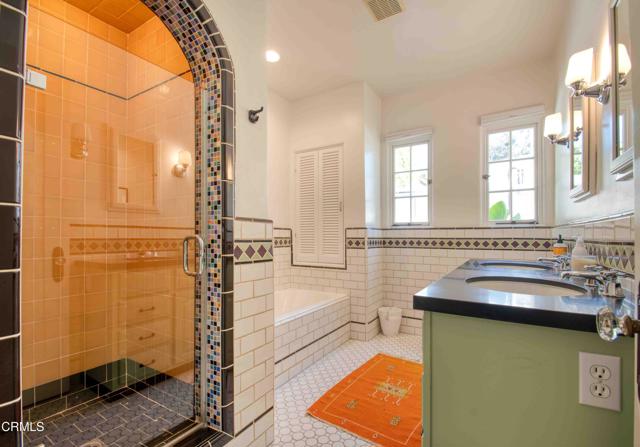 Detail Gallery Image 28 of 50 For 1014 Stearns Dr, Los Angeles,  CA 90035 - 3 Beds | 3 Baths