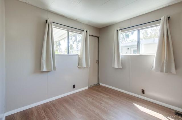 Detail Gallery Image 14 of 25 For 2003 Bayview Heights Dr Spc 157,  San Diego,  CA 92105 - 1 Beds | 1 Baths