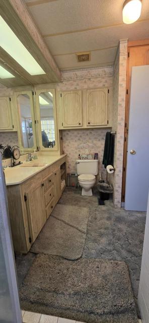 2577 Sorrel Avenue, Thermal CA: https://media.crmls.org/mediaz/0428123b-89f6-4705-9a1c-a64ec66f3b8f.jpg