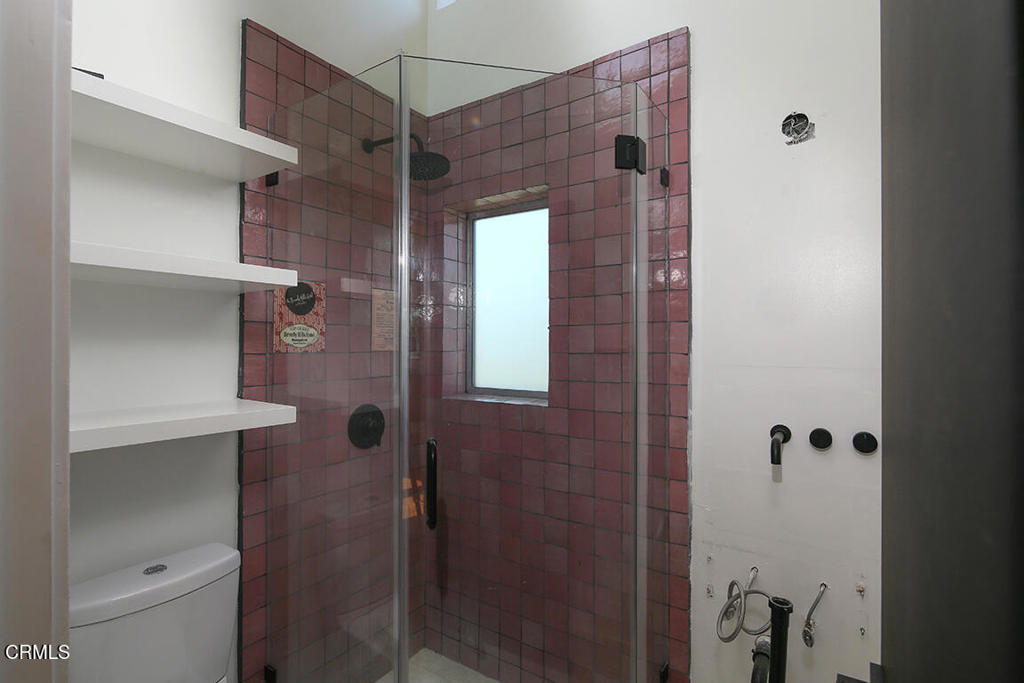 215 N Hollywood WayBurbank img 29