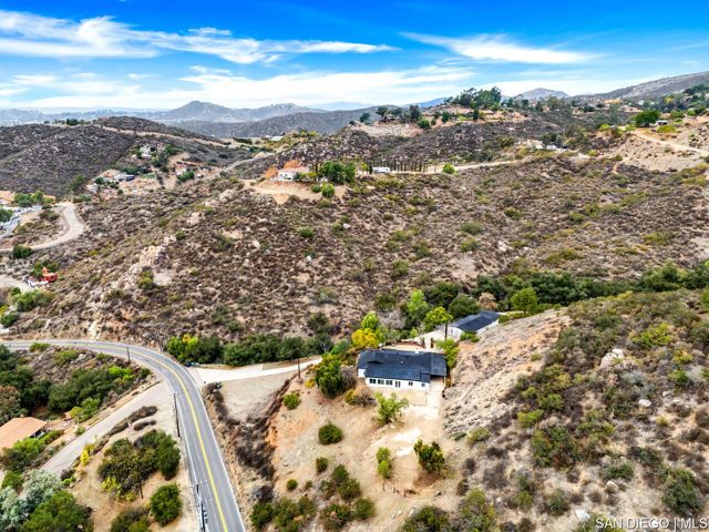 13764 Jamul DR, Jamul CA: https://media.crmls.org/mediaz/042a8e7a-bd66-4a22-ac3d-68c1fdd840e2.jpg