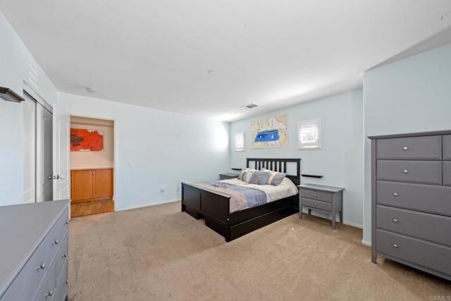 448 Kennedy Court, Escondido CA: https://media.crmls.org/mediaz/042c52bd-050c-4232-8bb8-479b499f9662.jpg