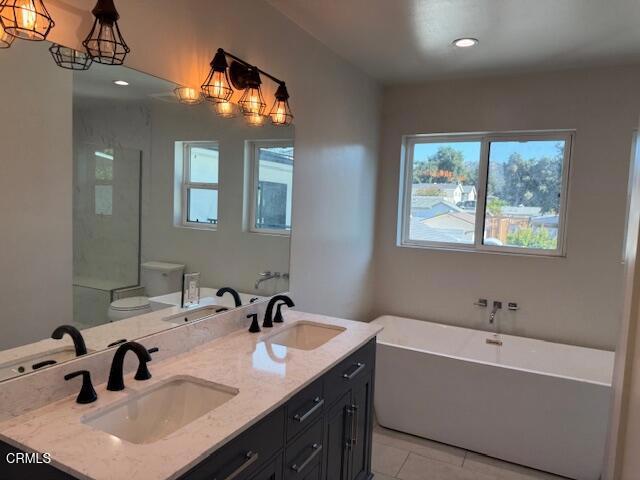 Detail Gallery Image 10 of 33 For 10754 Nassau Ave, Sunland,  CA 91040 - 4 Beds | 4 Baths