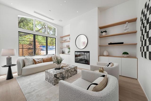 1068 Riverside Drive, Los Altos CA: https://media.crmls.org/mediaz/042d0131-169b-4094-b4ee-0d3a916fea62.jpg