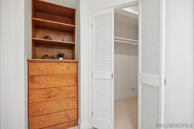 159 Mexicali Ct, Solana Beach CA: https://media.crmls.org/mediaz/042d322e-1191-4b65-a65a-ab1d449abc61.jpg