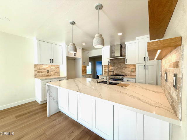 Detail Gallery Image 9 of 37 For 532 Village Rd, Port Hueneme,  CA 93041 - 3 Beds | 2 Baths