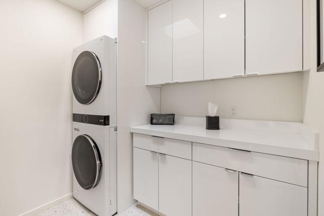 133 Columbia Drive, Rancho Mirage CA: https://media.crmls.org/mediaz/042defcc-0e67-4697-ac9b-3f7a2ef78a68.jpg