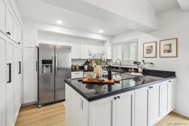 4174 Balboa Way, San Diego CA: https://media.crmls.org/mediaz/042f24e1-0520-437a-8e31-8a25d1388308.jpg