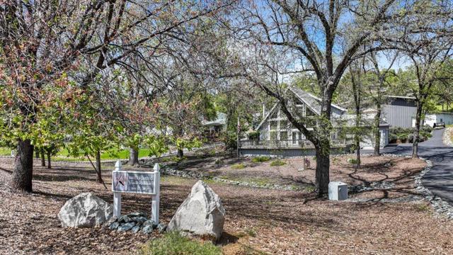 20944 Woodside Way, Groveland CA: https://media.crmls.org/mediaz/042fa5c4-cf10-4194-aa33-48a1207f99a6.jpg
