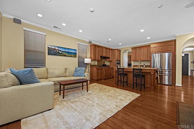 Detail Gallery Image 8 of 43 For 13518 Moonflower Meadows Trail, San Diego,  CA 92130 - 3 Beds | 2/1 Baths