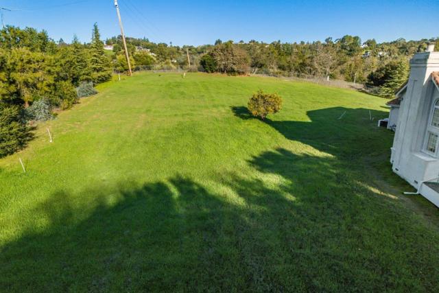 13206 Wright Way, Los Altos Hills CA: https://media.crmls.org/mediaz/043073e3-cfd3-4fa6-b35d-e633acfb1d55.jpg