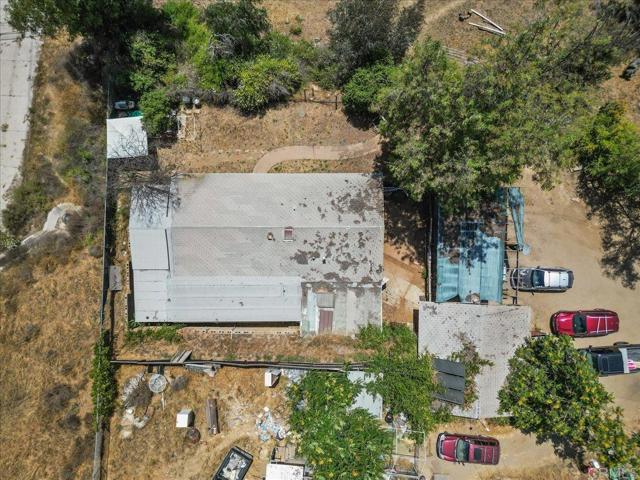 11123 Moreno Avenue, Lakeside CA: https://media.crmls.org/mediaz/0430d6d3-ec7c-4b54-bd1d-399c3e516e75.jpg